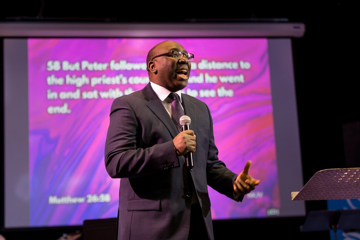 Pastor Andaza preaching